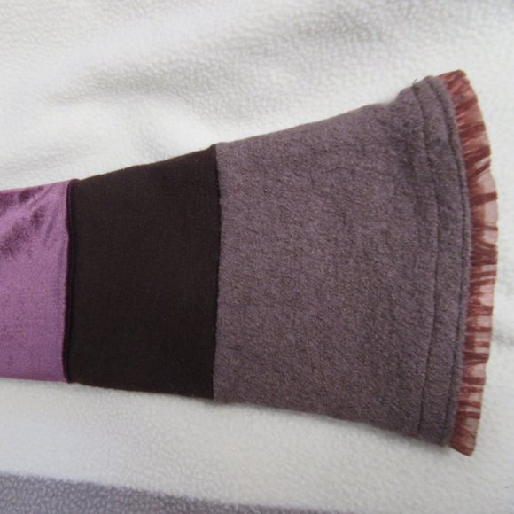 Gypsy Circus sleeves (purple/red) - Picture 5 of 5